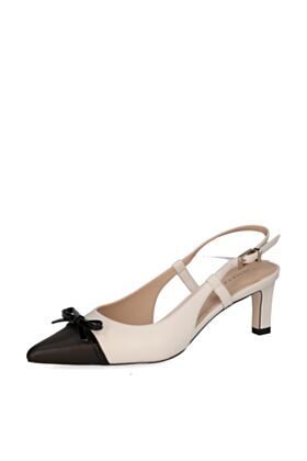 Peter Kaiser  Avoimet kengät