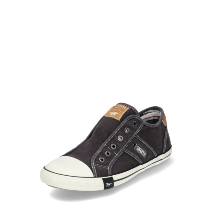 Mustang; Lerros Kengät